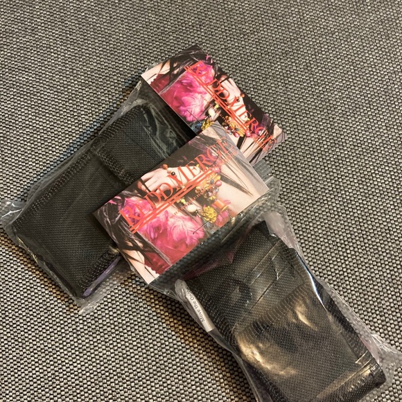 Hot pink taser keychain ⚡️New⚡️Taser , self protection , jogger tazer - Picture 11 of 13